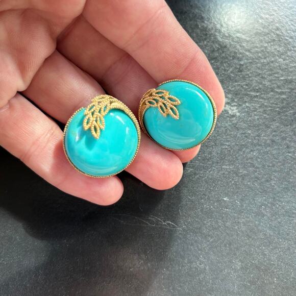 Trifari Jewelry - Vintage crown Trifari faux turquoise clip on earrings